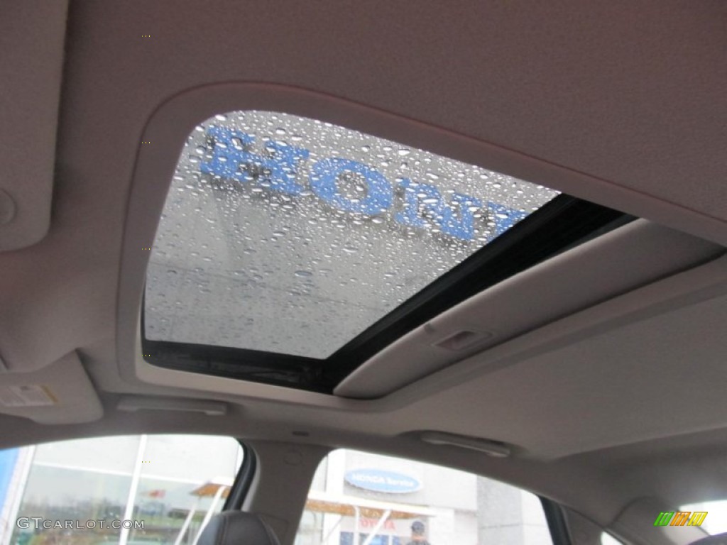 2008 Taurus Limited - Light Ice Blue Metallic / Black photo #13