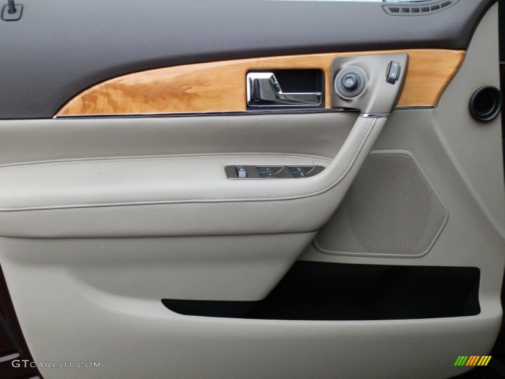 2011 Lincoln MKX AWD Medium Light Stone Door Panel Photo #74506133