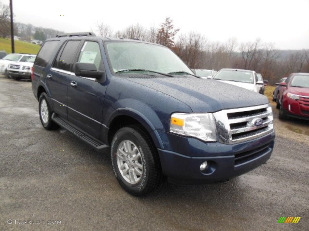 Blue Jeans 2013 Ford Expedition XLT 4x4 Exterior Photo #74506457