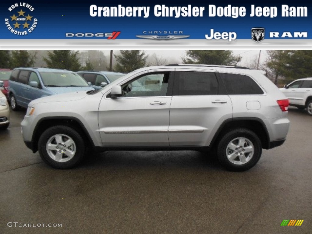 2013 Grand Cherokee Laredo 4x4 - Bright Silver Metallic / Black photo #1