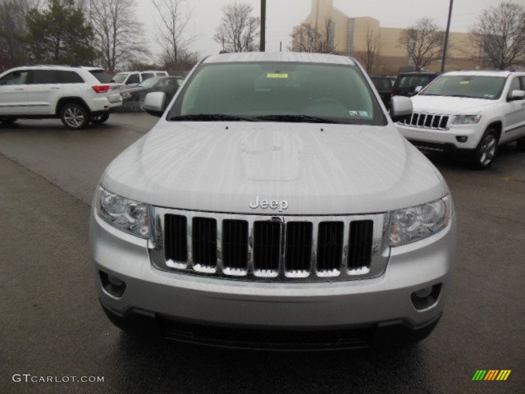 2013 Grand Cherokee Laredo 4x4 - Bright Silver Metallic / Black photo #3
