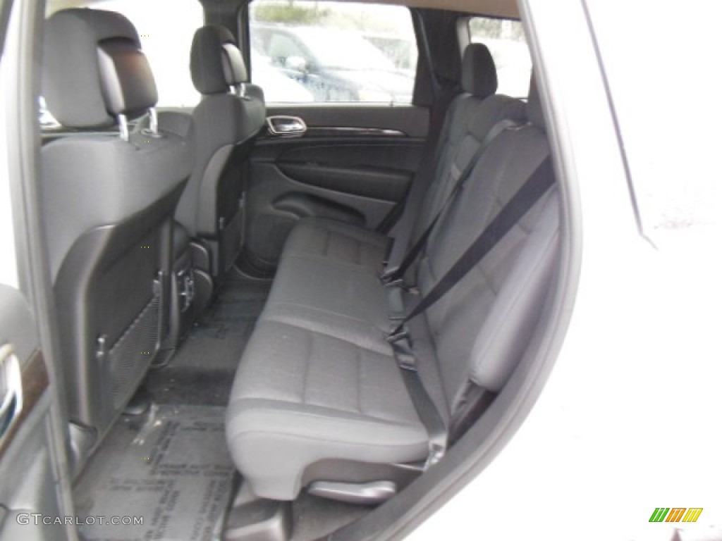 2013 Grand Cherokee Laredo 4x4 - Bright Silver Metallic / Black photo #13