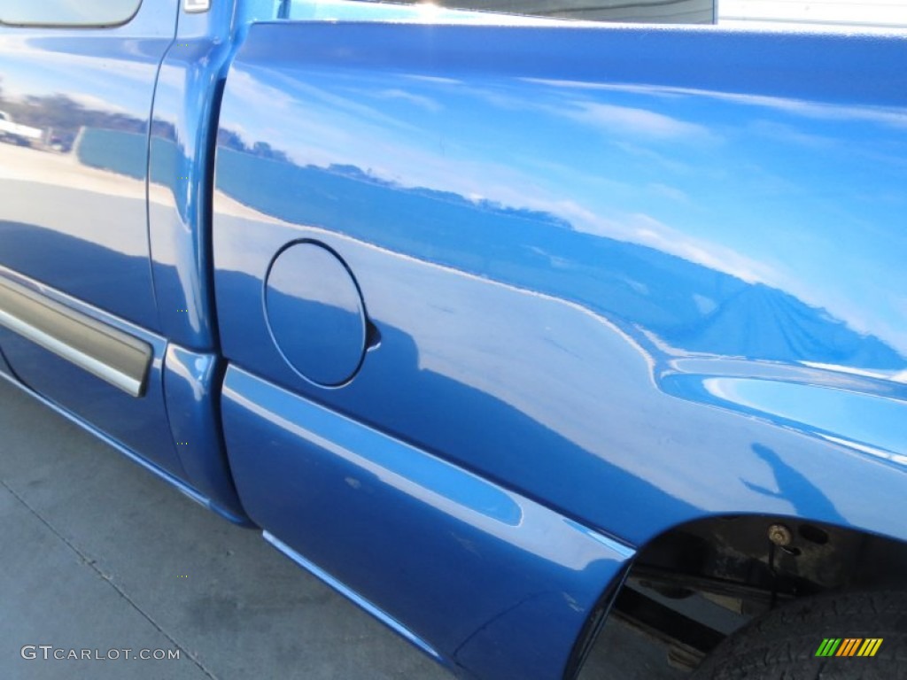 2004 Silverado 1500 LS Extended Cab - Arrival Blue Metallic / Dark Charcoal photo #19