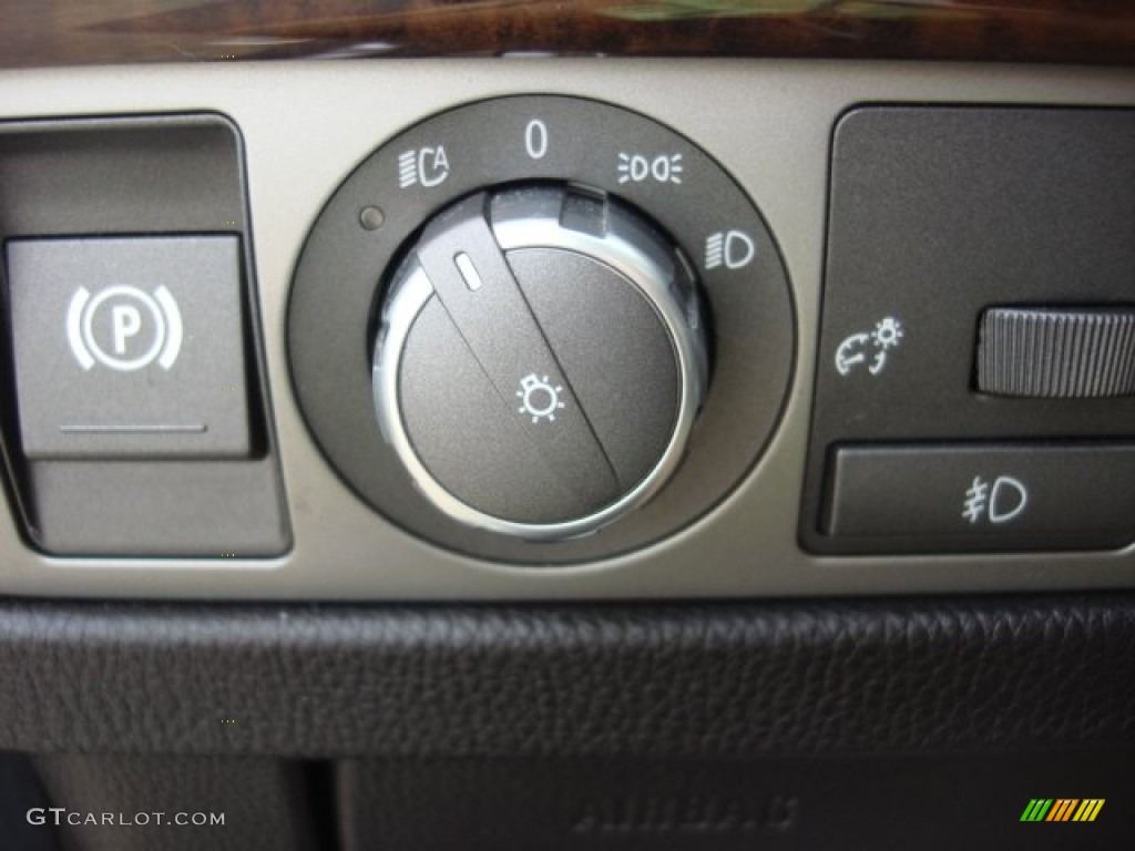 2008 BMW 7 Series 750Li Sedan Controls Photo #74511499