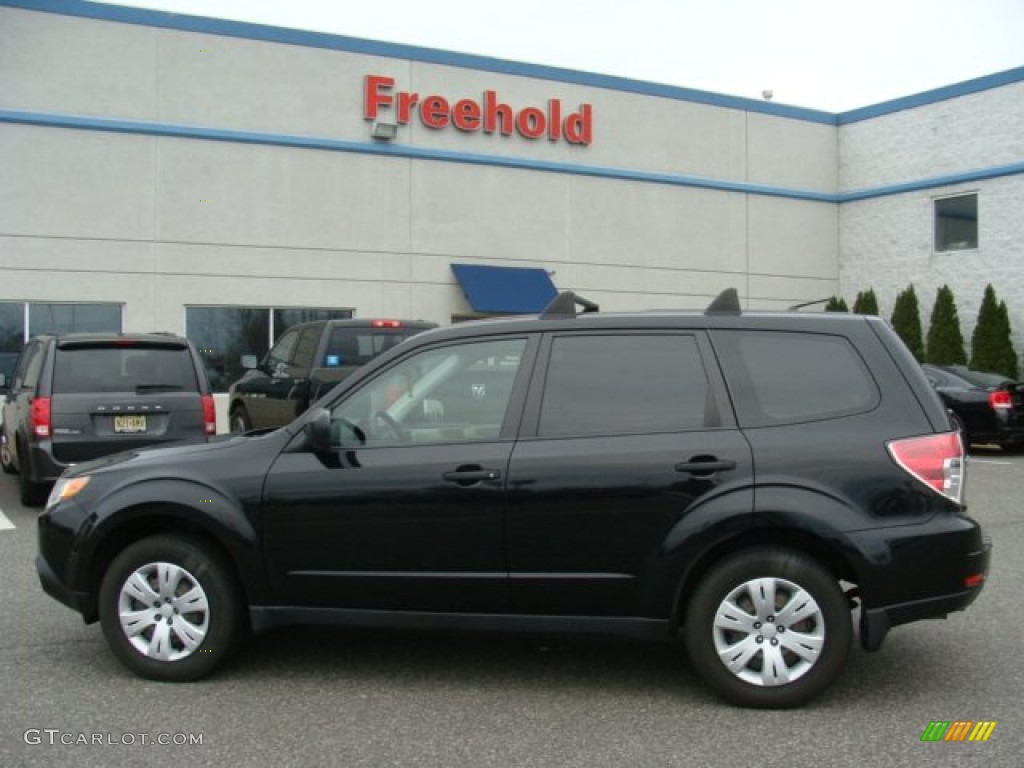 2010 Forester 2.5 X - Obsidian Black Pearl / Black photo #3