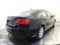 Black - Jetta SE Sedan Photo No. 6