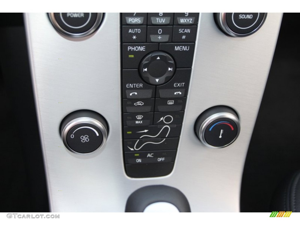 2013 C30 T5 - Titanium Grey Metallic / Off Black photo #17