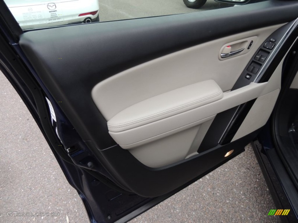 2011 Mazda CX-9 Touring Door Panel Photos