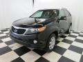 Ebony Black - Sorento LX Photo No. 3