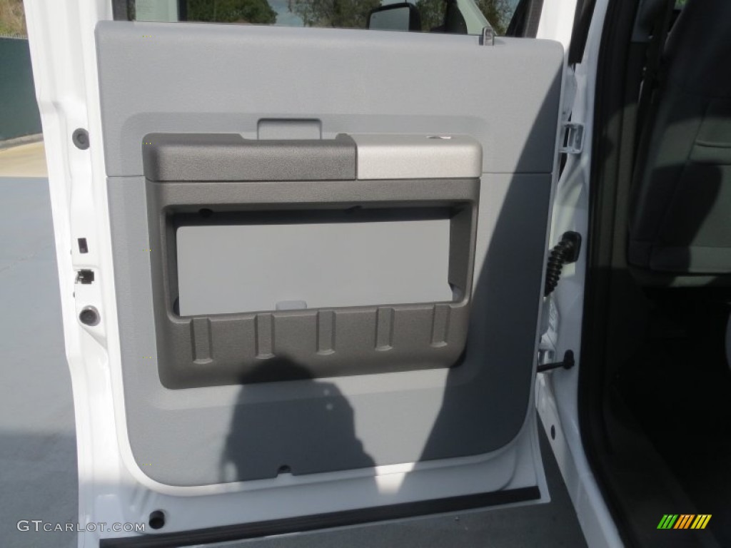 2013 F250 Super Duty XLT Crew Cab 4x4 - Oxford White / Steel photo #19