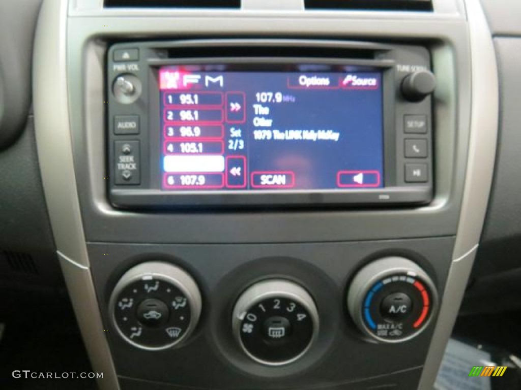 2013 Corolla S - Super White / Dark Charcoal photo #12