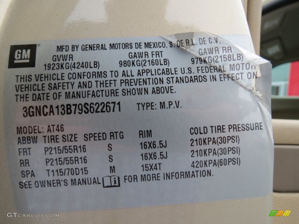 2009 HHR LS - Gold Mist Metallic / Cashmere photo #25