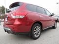 Cayenne Red - Pathfinder S Photo No. 5