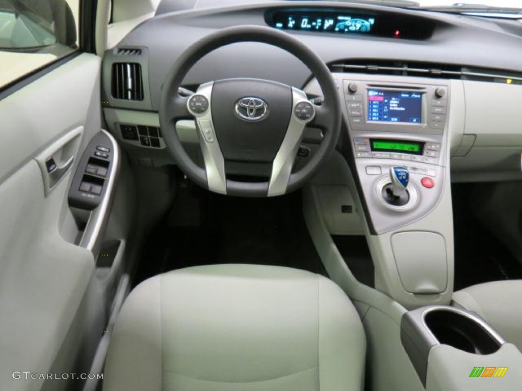 2013 Toyota Prius Two Hybrid Dashboard Photos