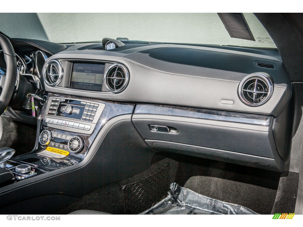 2013 Mercedes-Benz SL 63 AMG Roadster AMG Black Dashboard Photo #74529083