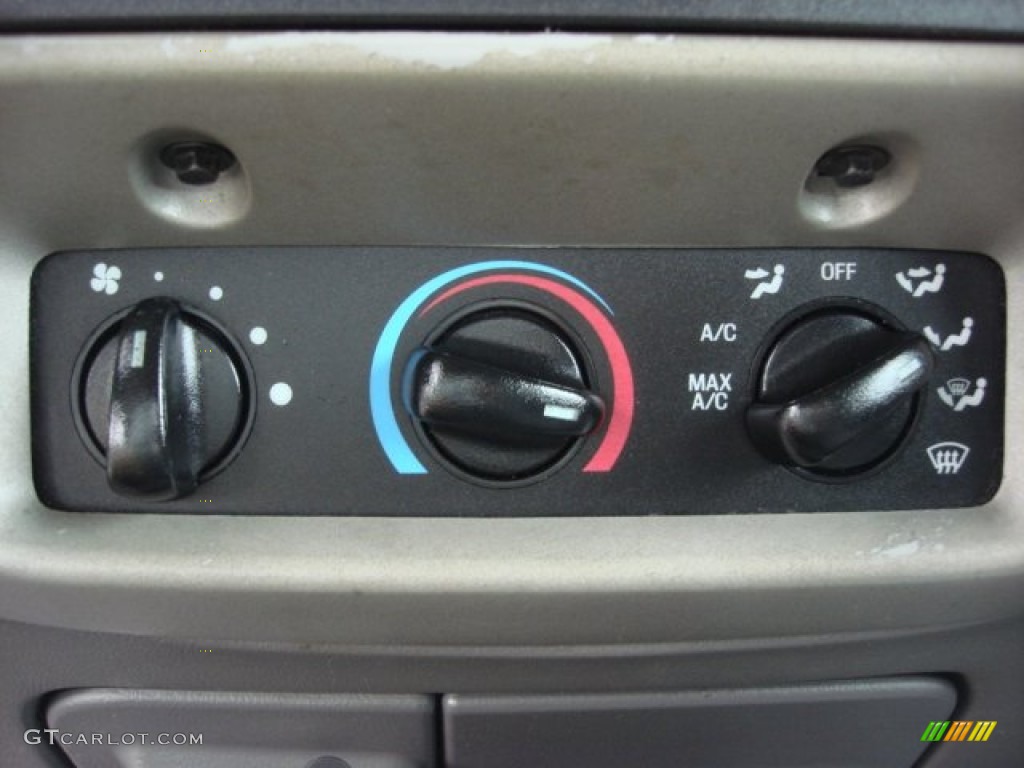 2003 Ford Ranger XLT SuperCab 4x4 Controls Photo #74529515