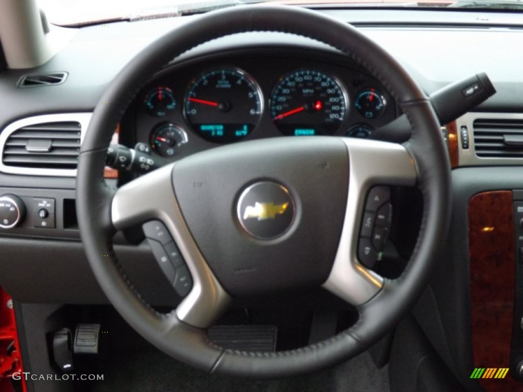 2013 Chevrolet Tahoe LT Ebony Steering Wheel Photo #74531045