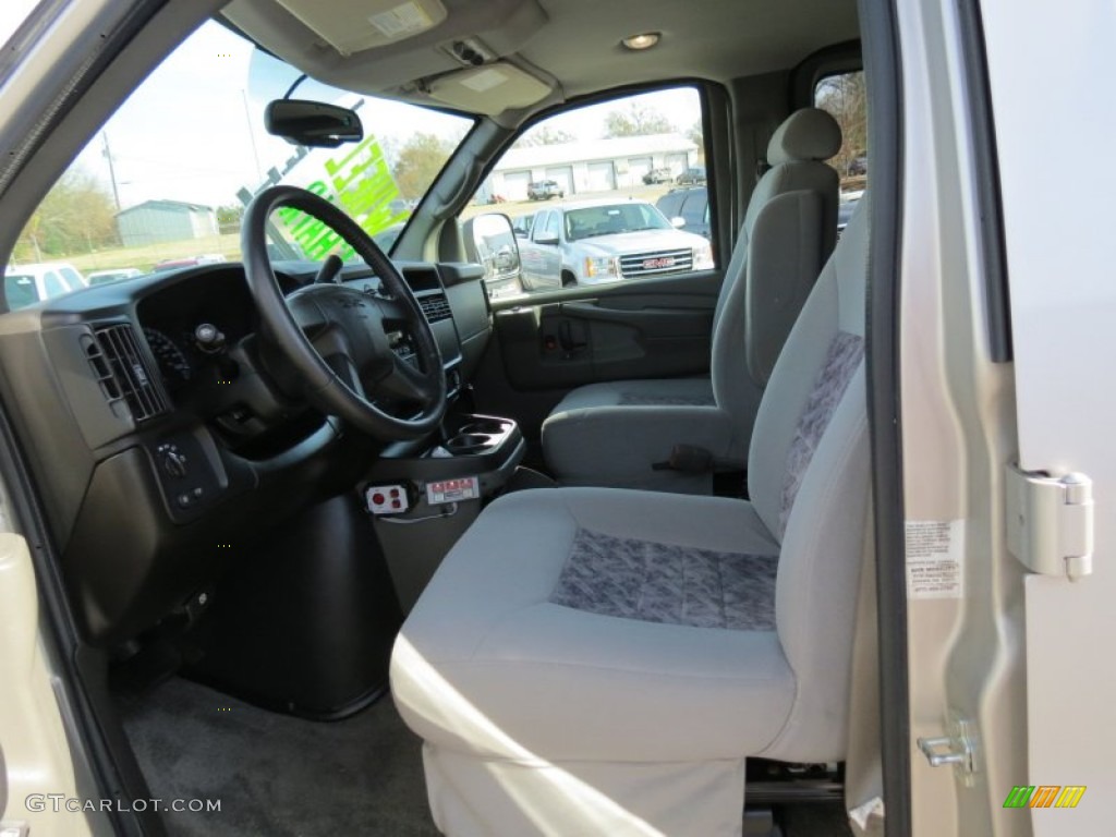 2007 Savana Van LS 1500 Passenger Conversion - Silver Birch Metallic / Medium Pewter photo #10