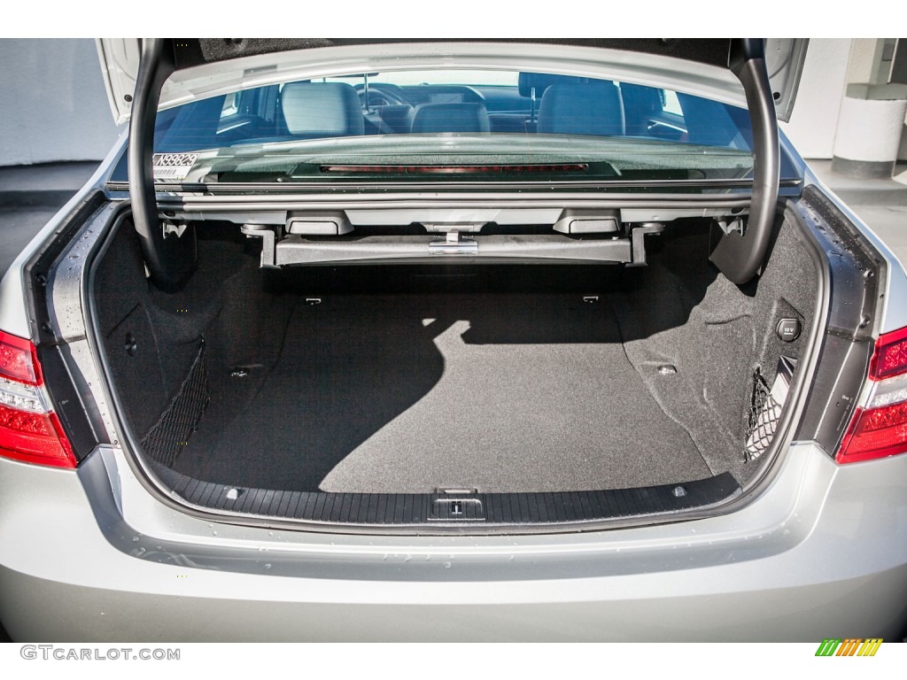 2013 Mercedes-Benz E 350 Sedan Trunk Photo #74532365