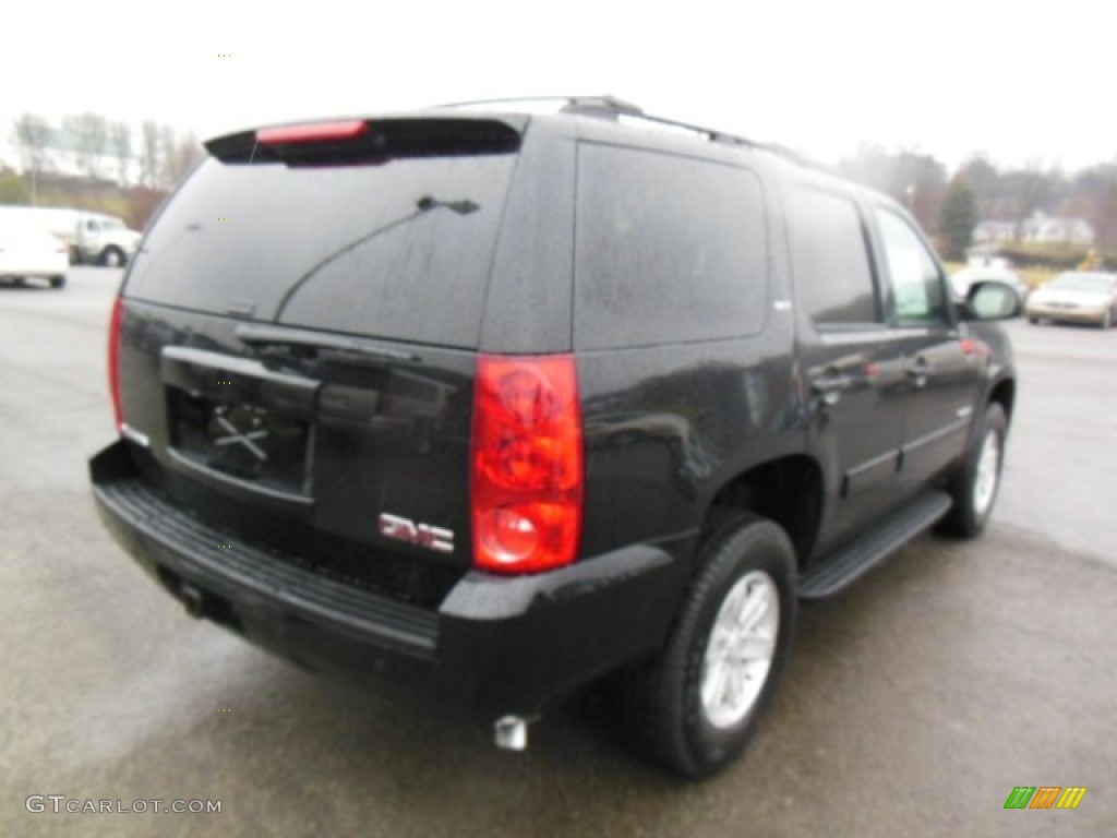 2013 Yukon SLT 4x4 - Onyx Black / Ebony photo #6