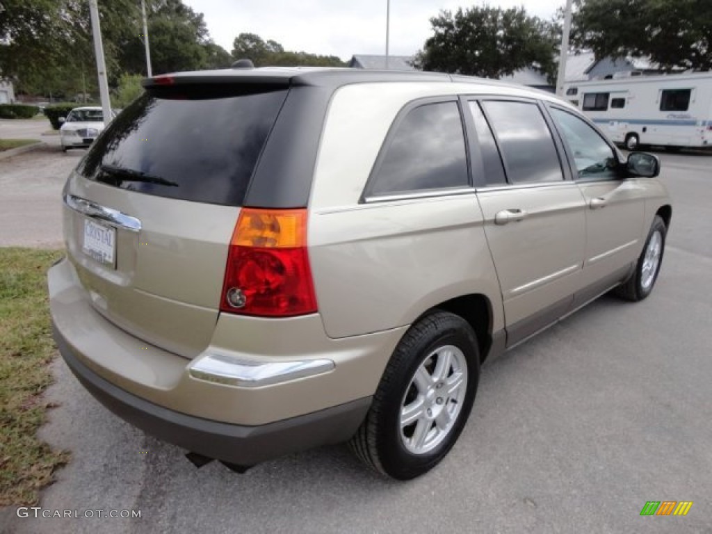 2004 Pacifica AWD - Linen Gold Metallic / Light Taupe photo #9