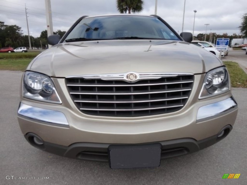 2004 Pacifica AWD - Linen Gold Metallic / Light Taupe photo #14