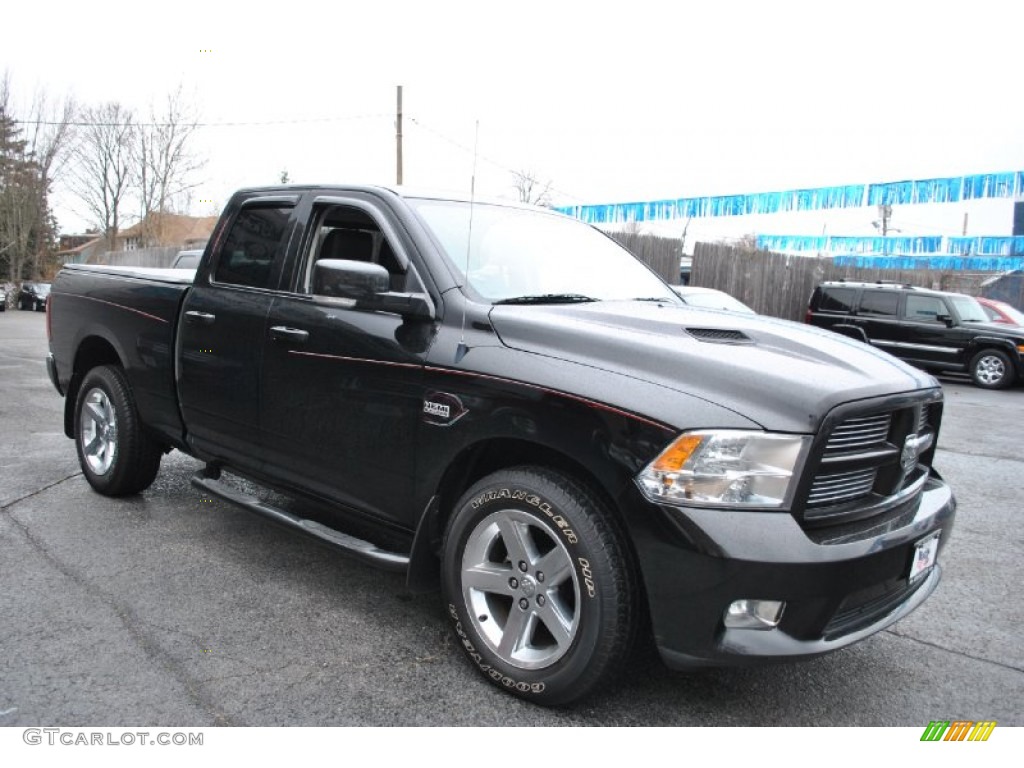 2011 Ram 1500 Sport Quad Cab 4x4 - Brilliant Black Crystal Pearl / Dark Slate Gray photo #7