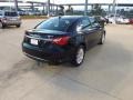 Black - 200 Touring Sedan Photo No. 5