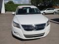 Candy White - Tiguan SE Photo No. 8