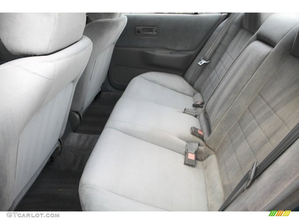 1995 Altima GXE - Blue Emerald / Grey photo #4
