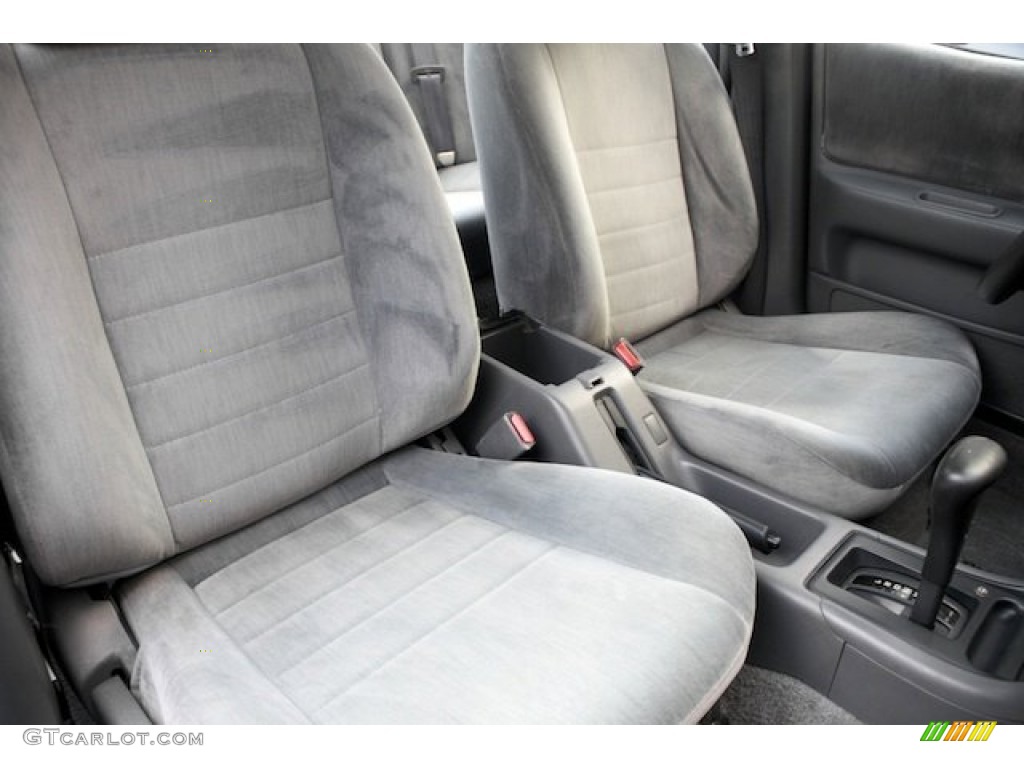 1995 Nissan Altima GXE Front Seat Photo #74539630