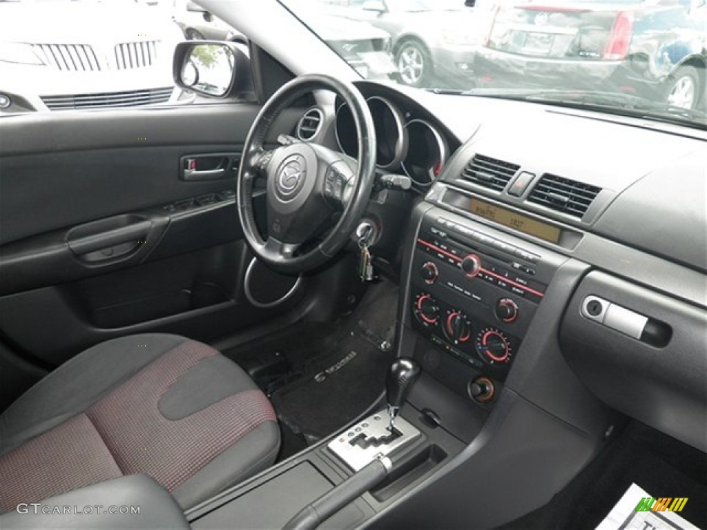2004 Mazda MAZDA3 s Hatchback Black/Red Dashboard Photo #74539883