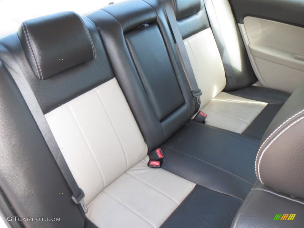 2006 Mercury Milan V6 Premier Rear Seat Photo #74540303