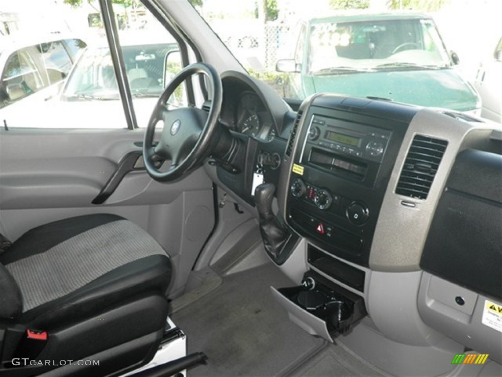 2009 Dodge Sprinter Van 2500 Cargo Gray Dashboard Photo #74540894