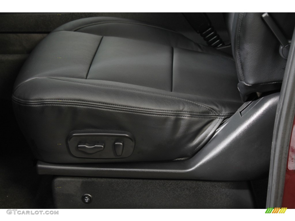 2012 Nissan Armada SV 4WD Front Seat Photos