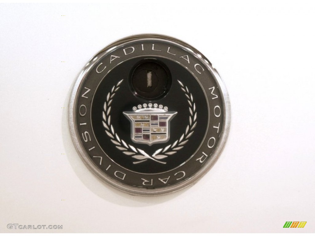 1996 Cadillac Eldorado Touring Marks and Logos Photos