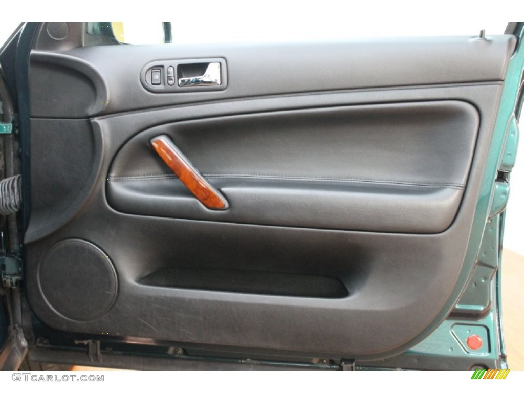 2002 Volkswagen Passat GLX Wagon Black Door Panel Photo #74546556