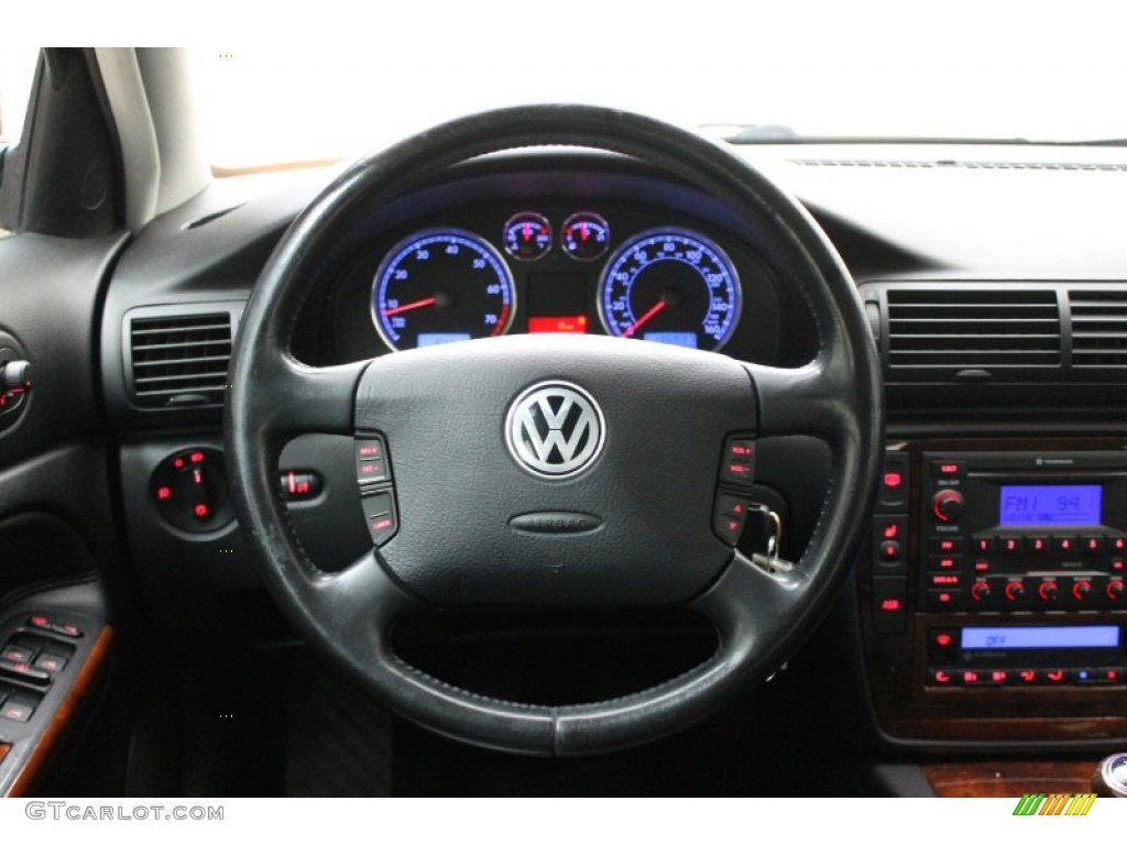 2002 Volkswagen Passat GLX Wagon Steering Wheel Photos