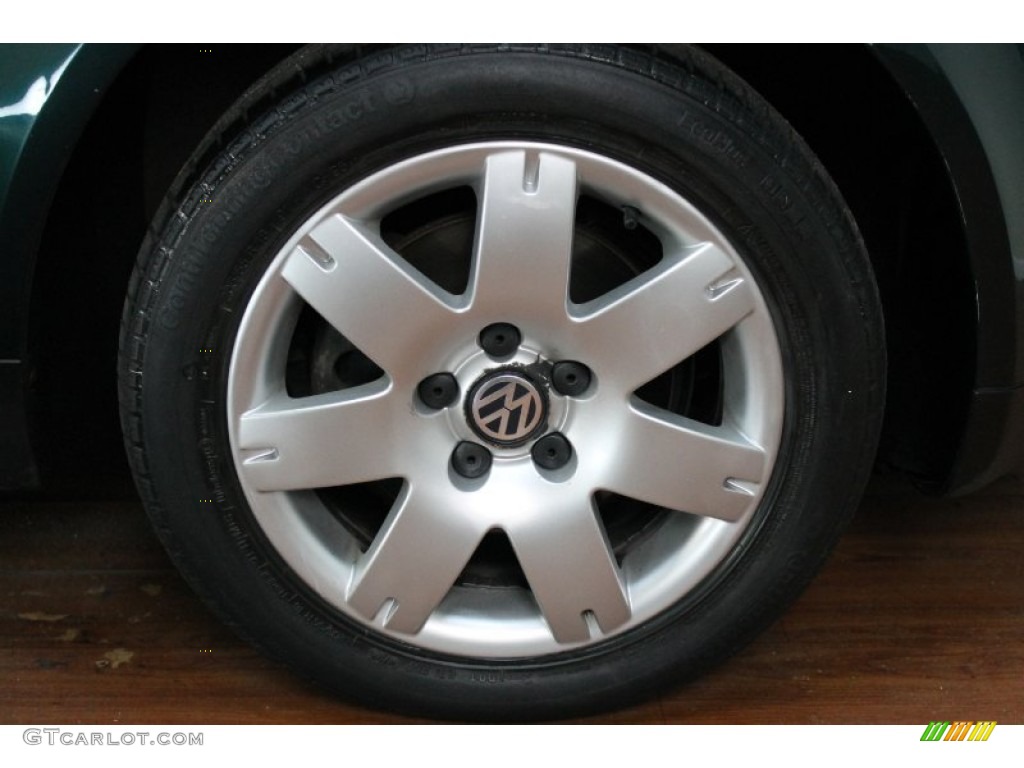 2002 Volkswagen Passat GLX Wagon Wheel Photos