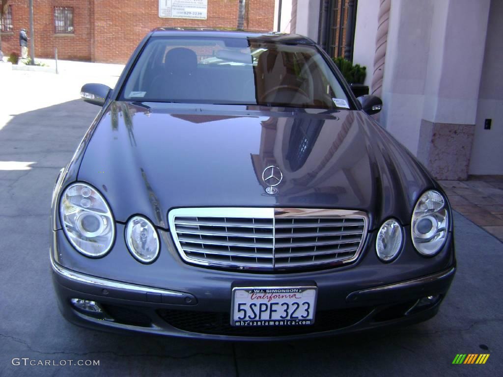 2006 E 350 Sedan - Flint Grey Metallic / Charcoal photo #5