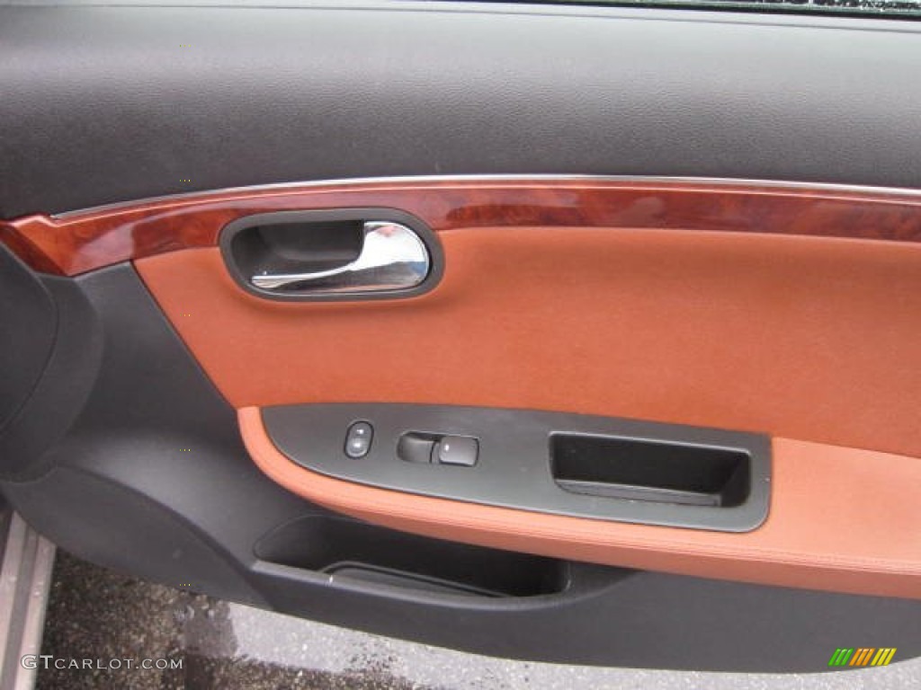 2007 Saturn Aura XR Morocco Brown Door Panel Photo #74548197