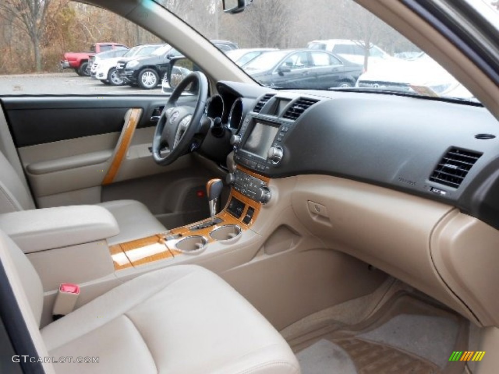 2010 Highlander Hybrid Limited 4WD - Cypress Green Pearl / Sand Beige photo #13