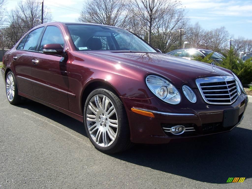 Barolo Red Metallic Mercedes-Benz E