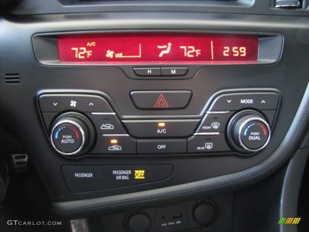 2011 Kia Optima SX Controls Photo #74554422