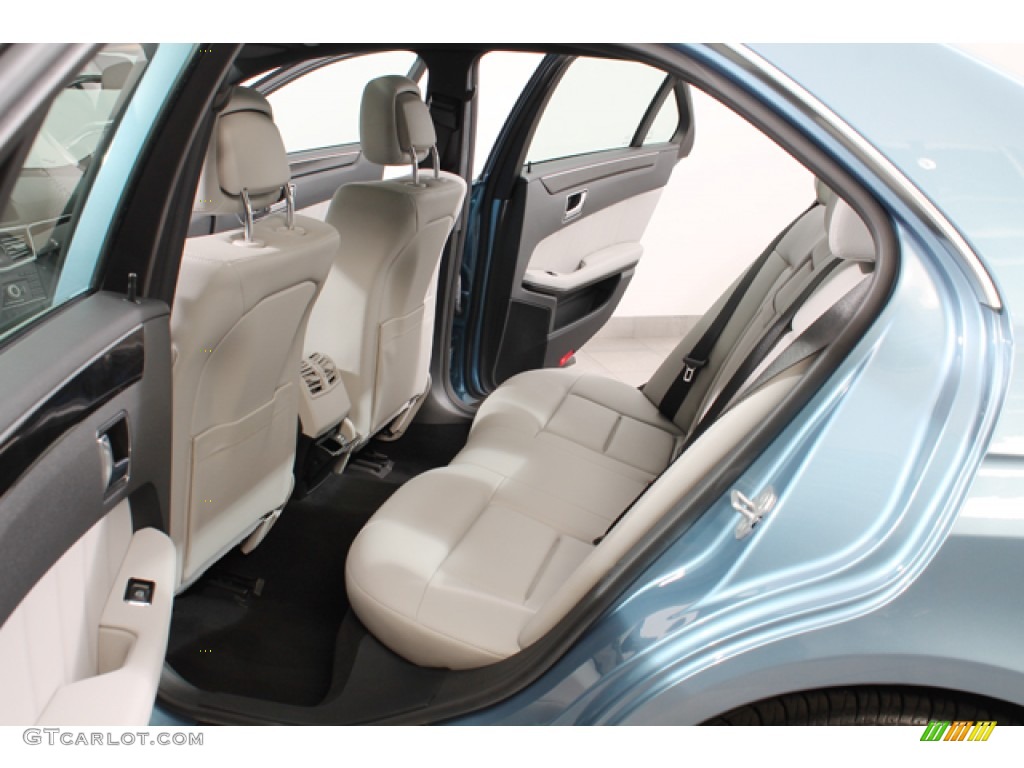 2010 Mercedes-Benz E 350 4Matic Sedan Rear Seat Photo #74562549