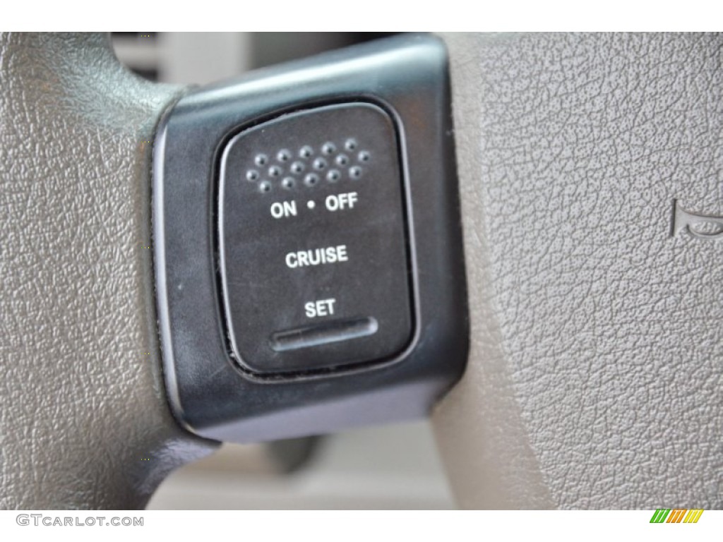 2008 Ram 1500 Big Horn Edition Quad Cab - Cool Vanilla White / Khaki photo #21