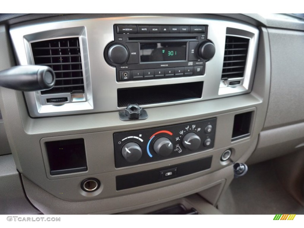 2008 Ram 1500 Big Horn Edition Quad Cab - Cool Vanilla White / Khaki photo #23