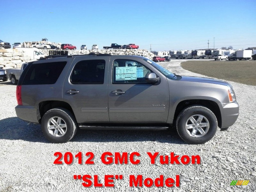 2012 Yukon SLE - Graystone Metallic / Ebony photo #1
