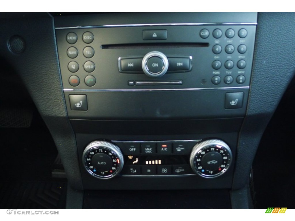 2010 Mercedes-Benz GLK 350 4Matic Controls Photo #74567834
