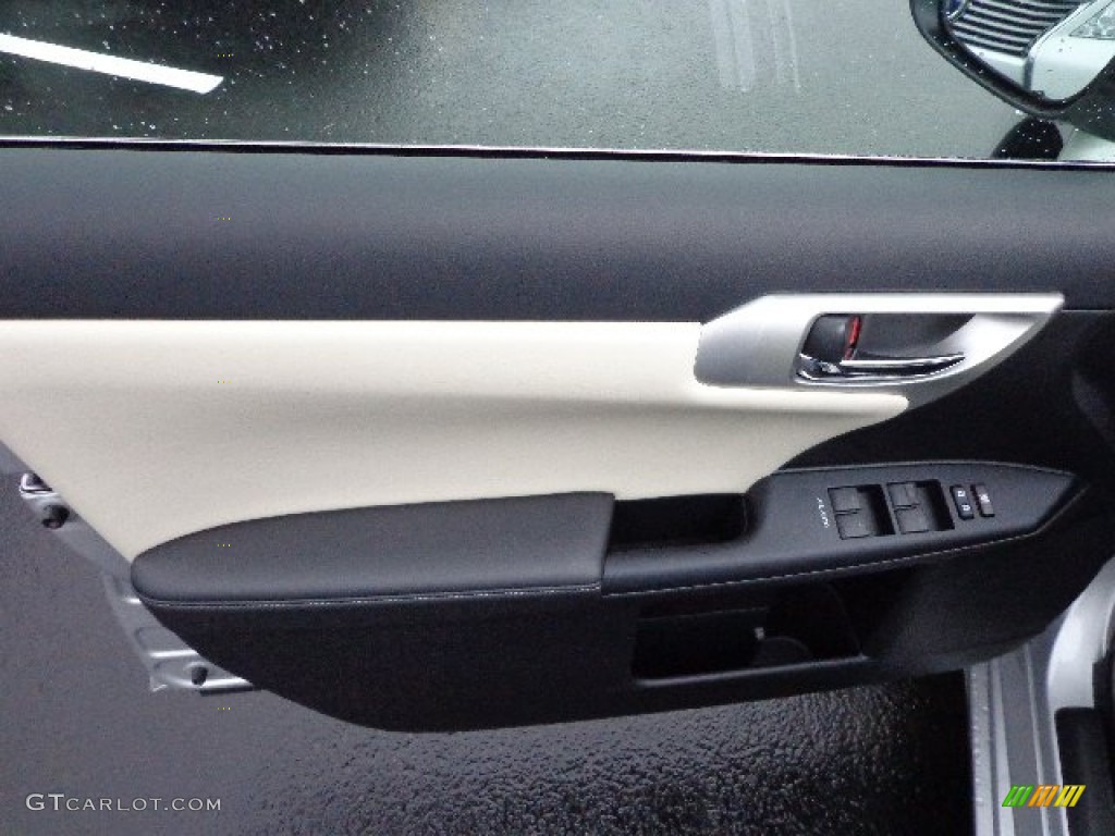 2013 Lexus CT 200h Hybrid Premium Door Panel Photos